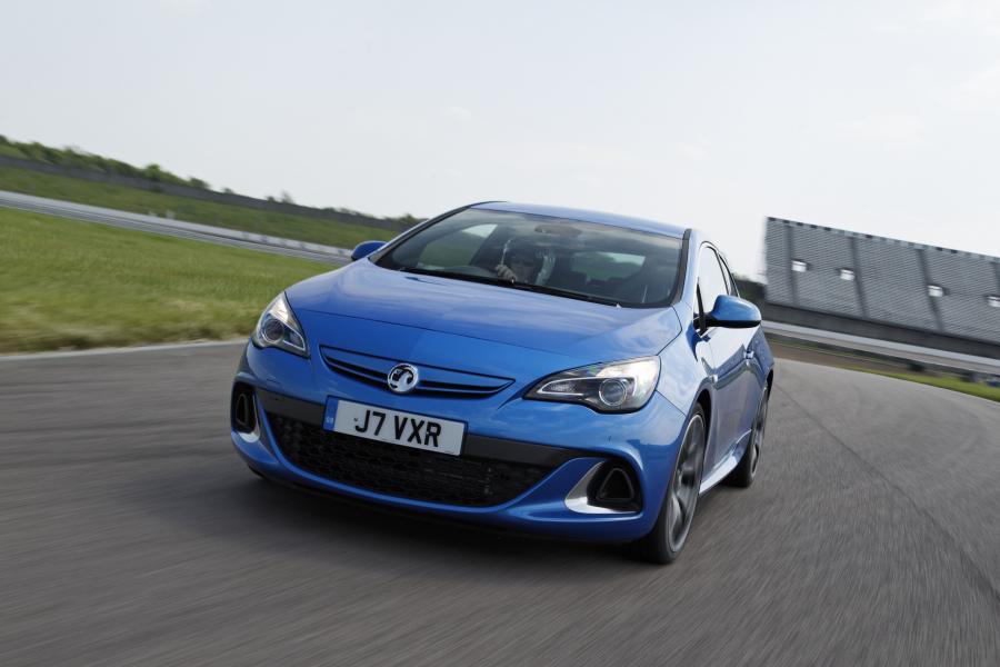  Vauxhall Astra VXR 2012 года  (фото 115 из 274)